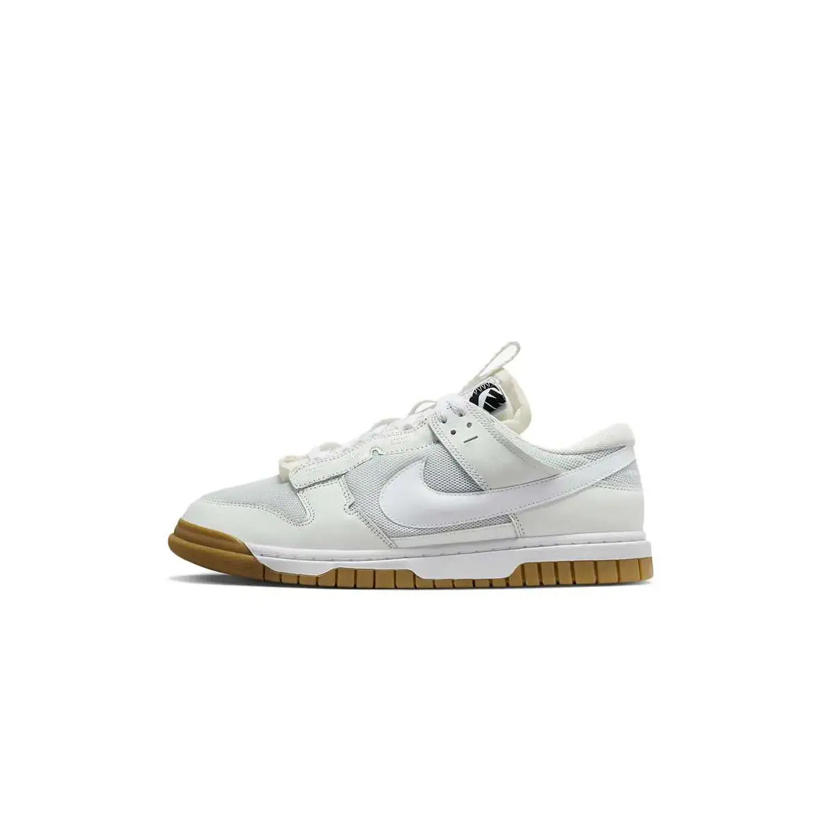 Nike Dunk Low Remastered White Gum